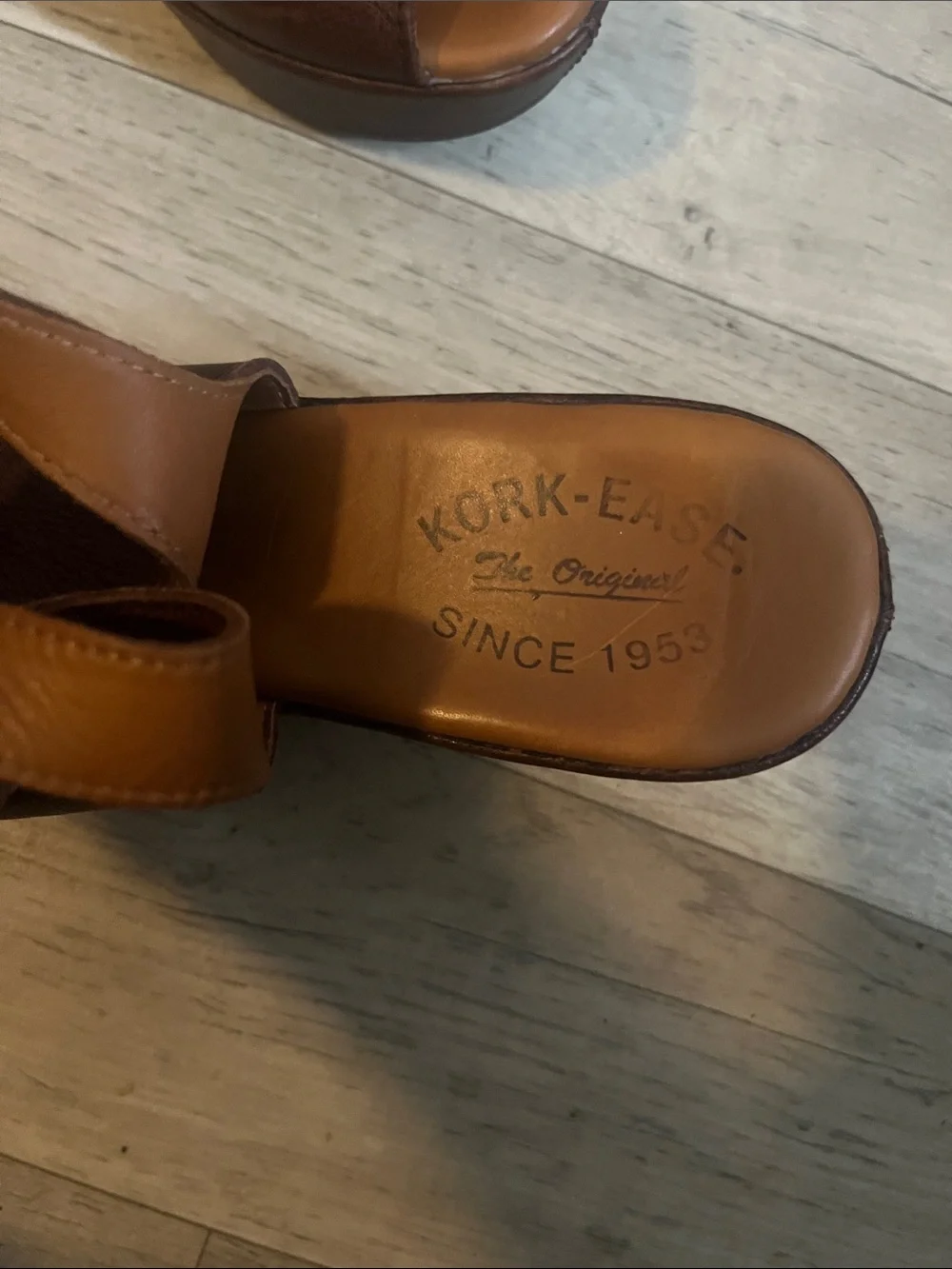 Kork-Ease leather cognac